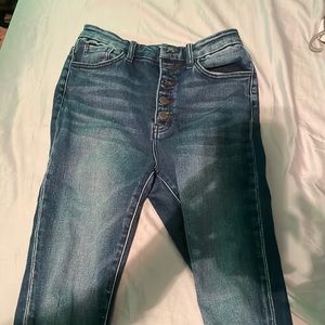 Teen ripped edge capri high waist